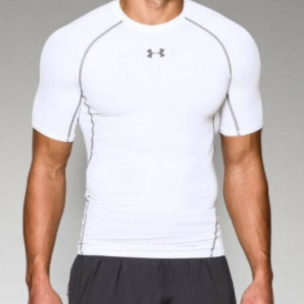 Under Armour Compression White Shirt Short Sleeve Size M NWOT